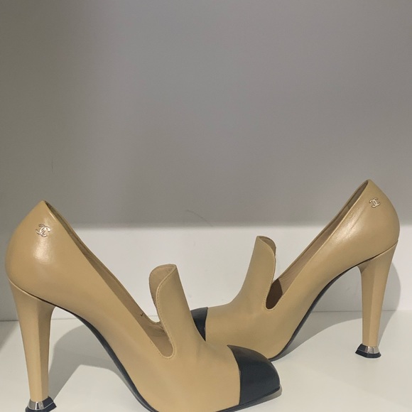 Chanel - Picture 5 of 5